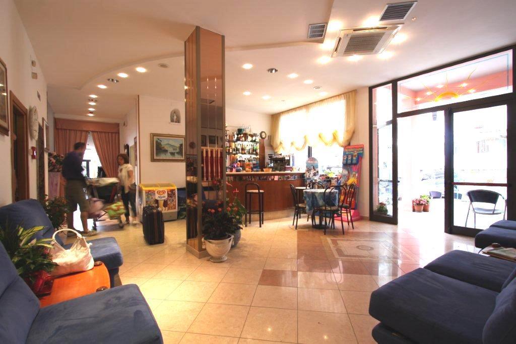 Hotel Ristoro Bellaria-Igea Marina Extérieur photo